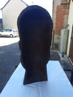 Grande tête sculptée africaine en bois exotique – Madagascar – 65 cm