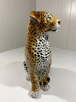Grand léopard en céramique italienne des années 1970