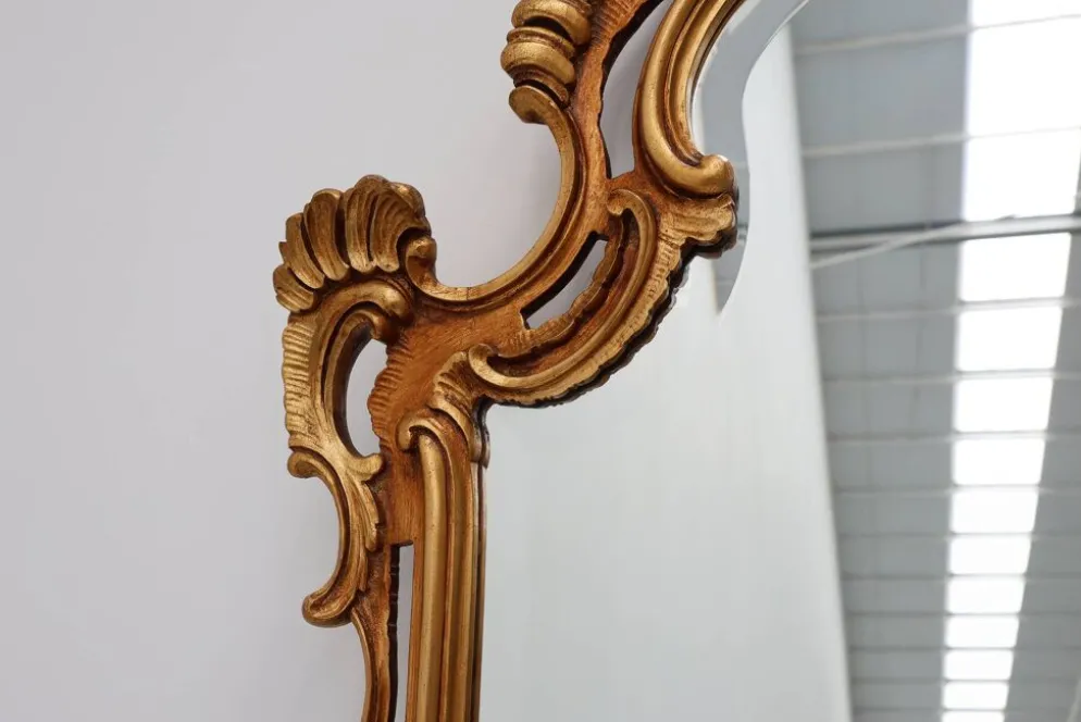 Grand miroir en bois doré de style Louis XV baroque du 20e siècle, Belgique, années 1950.