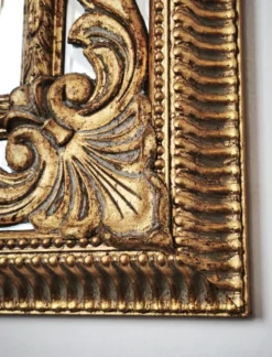 Grand miroir italien doré en bois à verre biseauté