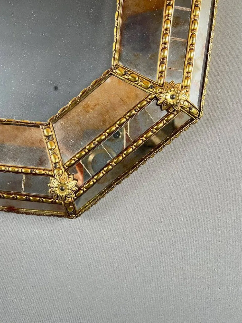 Grand miroir rectangulaire biseauté, XXe siècle