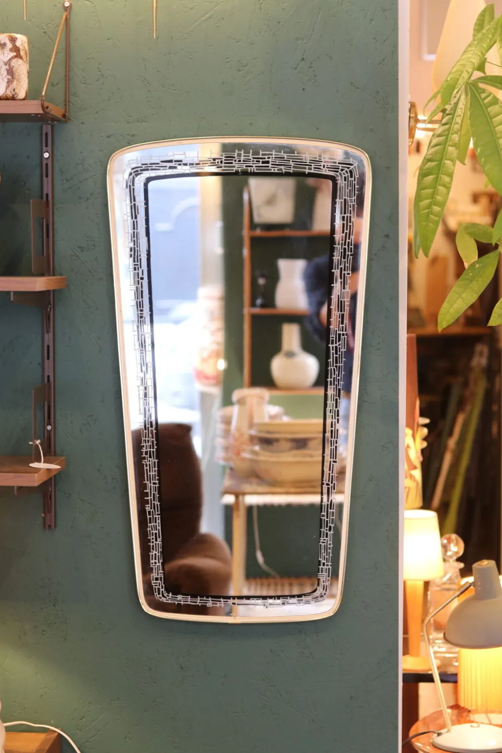 Grand miroir rétroviseur des années 1950