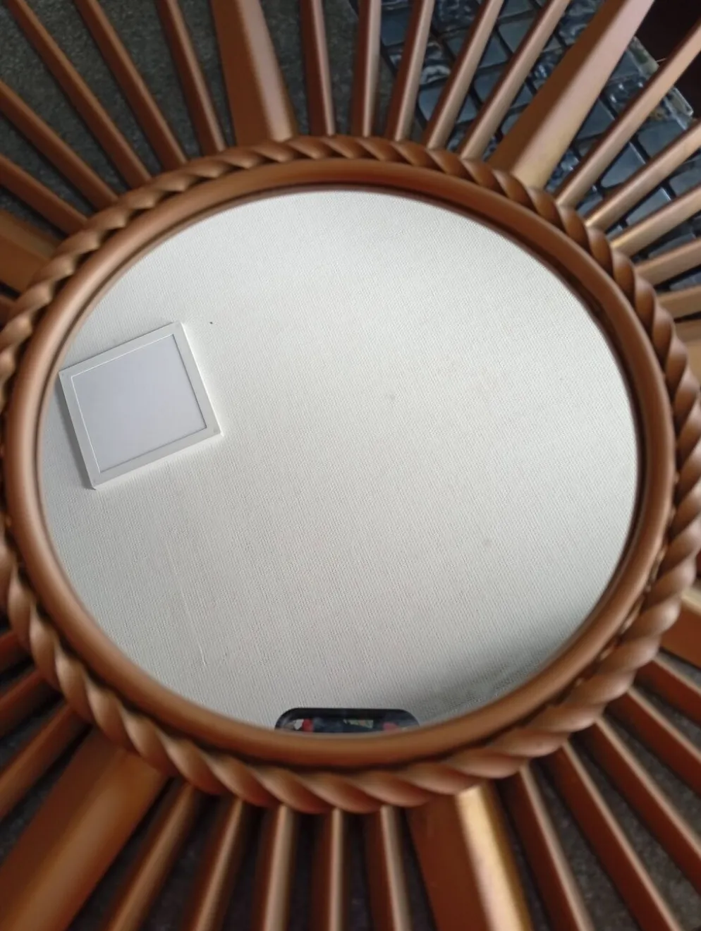 Grand miroir soleil chaty Vallauris 0,80 cm de diamètre.