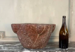 Grand mortier en marbre rose phocéen, XIXème siècle