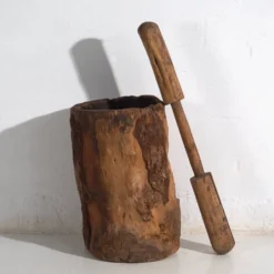 Grand mortier et pilon anciens de style wabi-sabi (c.1920) #78
