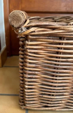Grand panier en osier vintage ancien rétro