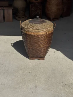 Grand panier traditionnel indonésien brun H60 D45