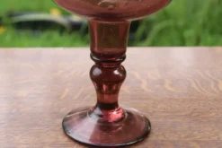 Grand photophore sur pied en verre bullé améthyste – H27 cm