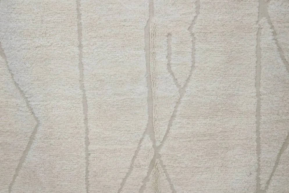 Grand tapis Beni Ouarain 360×200 cm – Tapis marocain ivoire extra long avec design de lignes organiques douces, GO-960