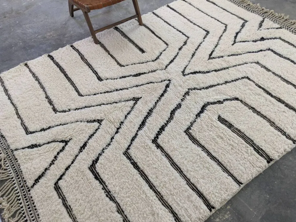 Grand tapis Beni Ouarain, 295 x 215 cm