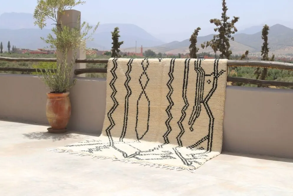 Grand tapis Beni Ouarain, 310 x 195 cm - G1053