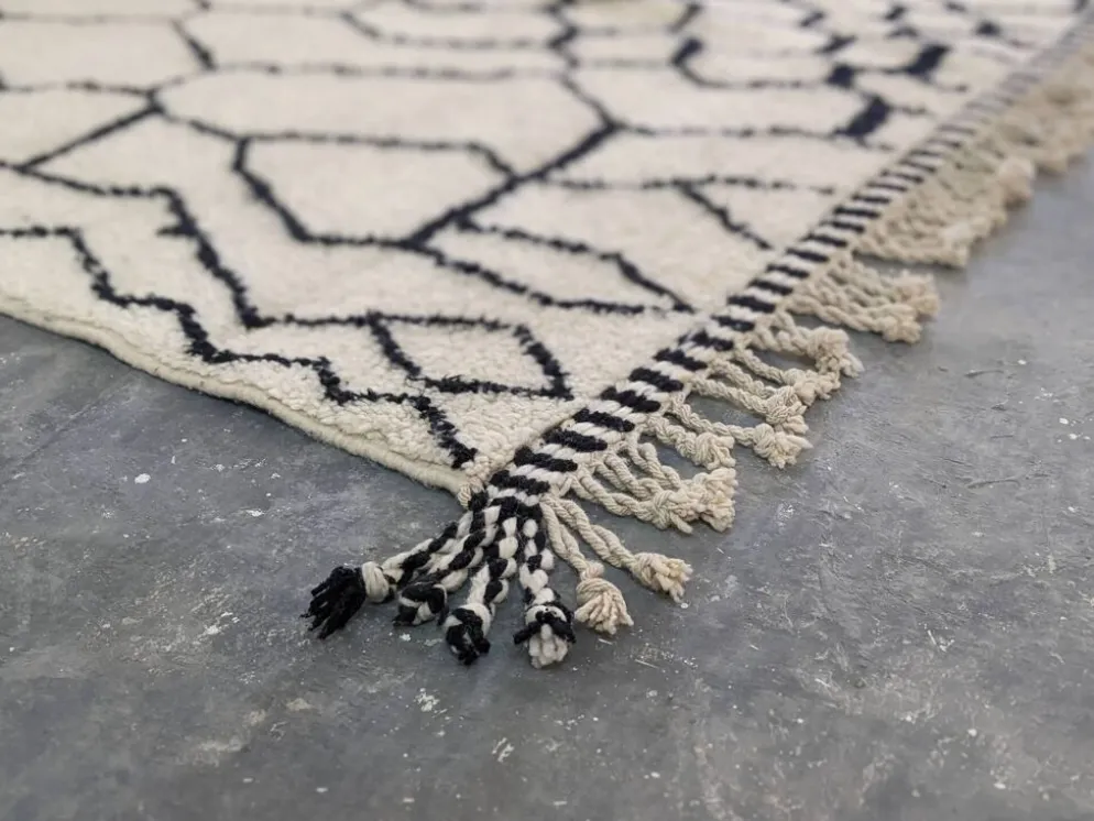 Grand tapis Beni Ouarain, 320 x 215 cm || 10,5 x 7,05 pieds, G-378