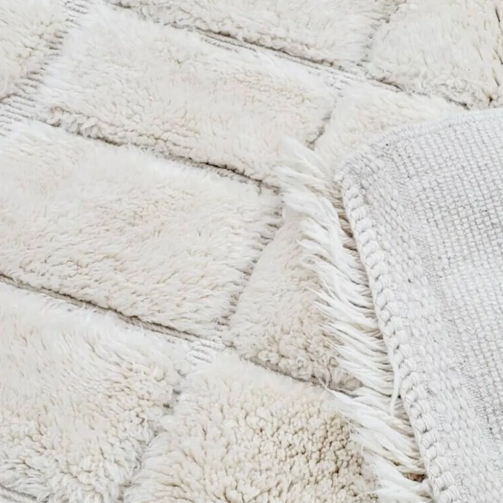 Grand tapis bérbere en laine pure traditionnelle artisanale taille 3/4 m