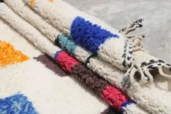 Grand tapis coloré fait main, 325 x 190 cm - G1031