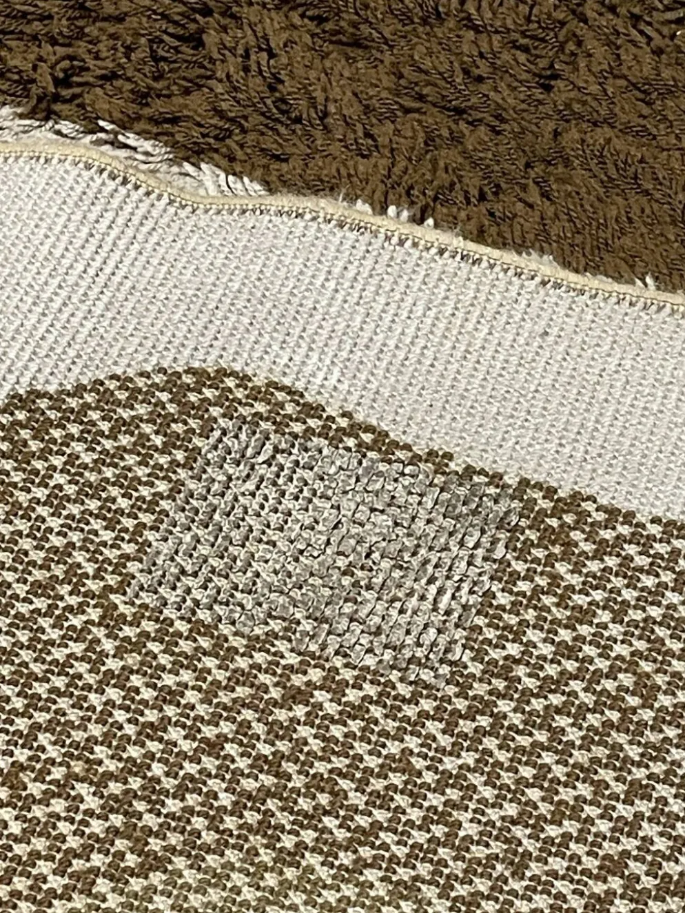 Grand tapis en laine à poils longs, produit par Desso, années 1970.