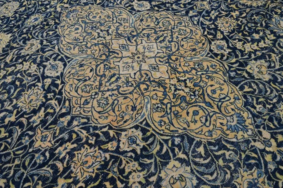 Grand tapis persan vintage bleu marine à médaillon, noué main, 285 x 399 cm