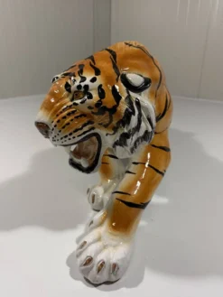 Grand tigre en céramique italienne des années 1970