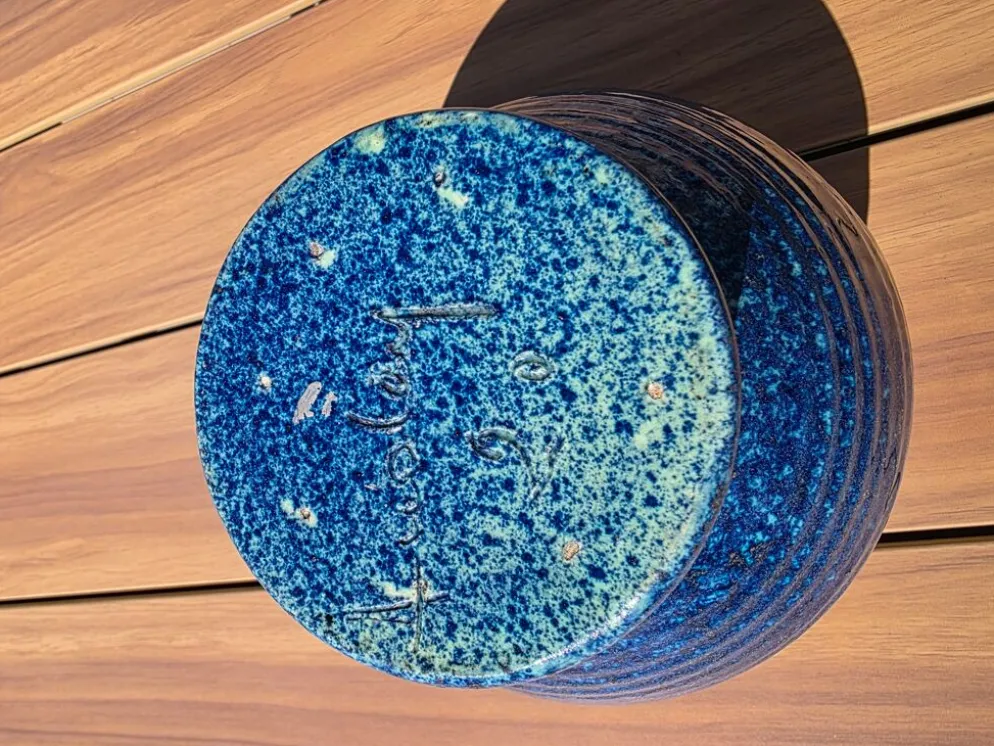Grand vase boule en céramique bleu & rose Accolay (Années 50/60) 23 cm