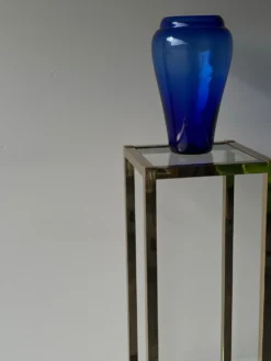 Grand vase en verre bleu cobalt
