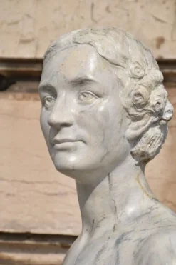 Henri Hanniet, Portrait de femme (1938)