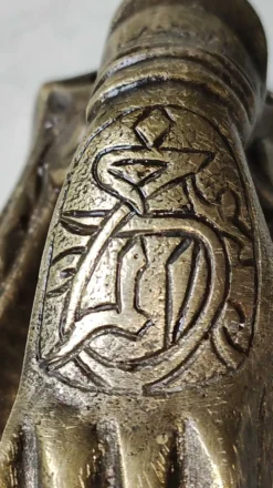 Heurtoir de porte en bronze