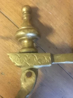 Heurtoir de porte en laiton