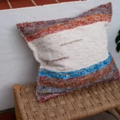 Housse de cousin artisanale tissé main en coton recyclé