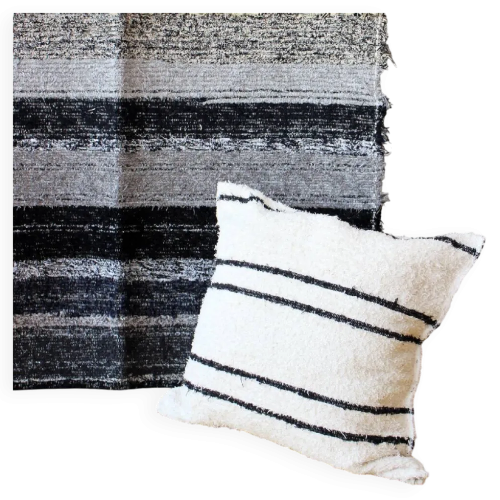 Housse de coussin artisanale - tissée main