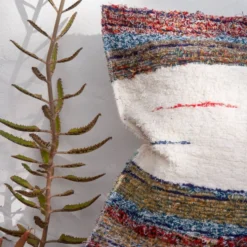 Housse de coussin artisanale en coton recyclé tissé main