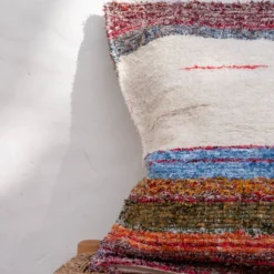 Housse de coussin artisanale en coton recyclé tissé main
