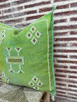 Housse de coussin en soie marocaine faite main, motif cactus : coussin soie