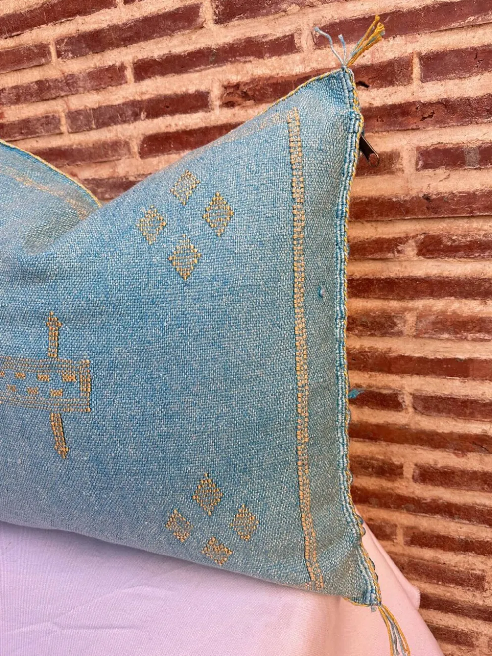 Housse de coussin en soie marocaine faite main, motif cactus