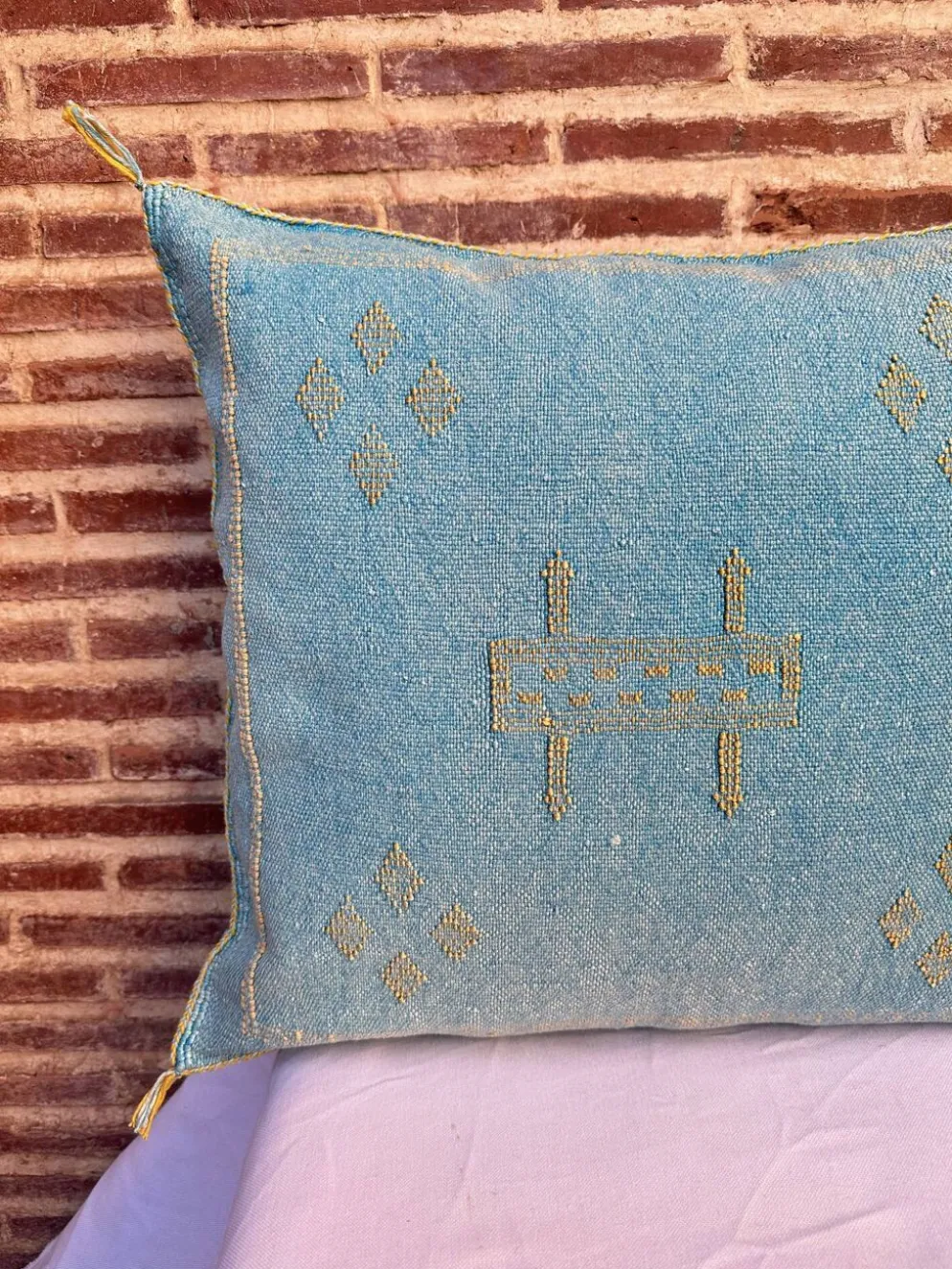 Housse de coussin en soie marocaine faite main, motif cactus