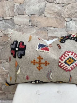 Housse de coussin faite main | Coussin Kilim bohème | Décoration berbère ma
