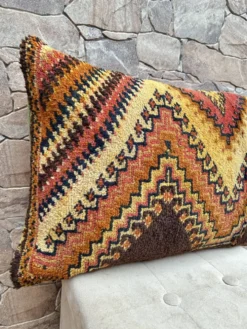 Housse de coussin Kilim berbère vintage : Coussin en laine marocaine