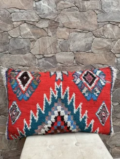 Housse de coussin Kilim berbère vintage : Coussin en laine marocaine
