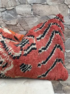 Housse de coussin Kilim berbère vintage : Coussin en laine marocaine