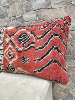 Housse de coussin Kilim berbère vintage : Coussin en laine marocaine