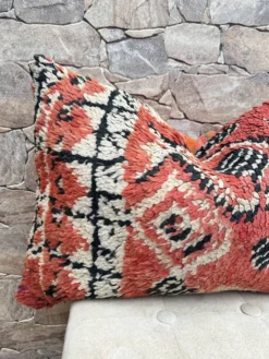Housse de coussin Kilim berbère vintage : Coussin en laine marocaine