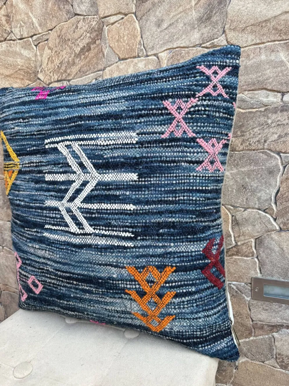 Housse de coussin Kilim marocaine : Coussin en laine fait main