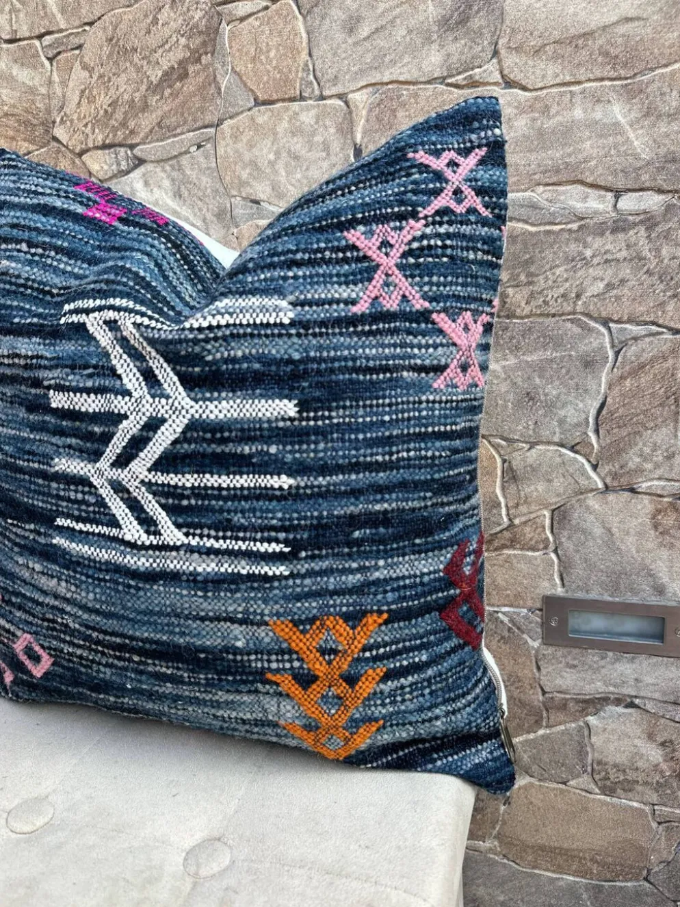 Housse de coussin Kilim marocaine : Coussin en laine fait main
