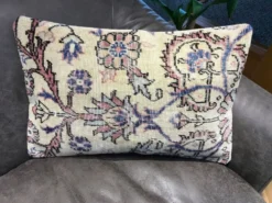 Housse de coussin lombaire en tapis décoloré 40x60 cm