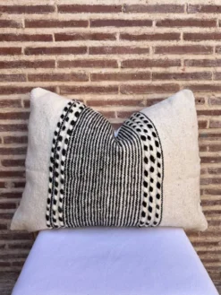 Housse de coussin rectangulaire berbère Zanfi - Fait main - 100 % laine
