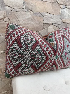 Housse de coussin vintage berbère marocaine en laine