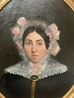 Huile sur toile Paire de portrait en cadre ovale doré XIX siècle