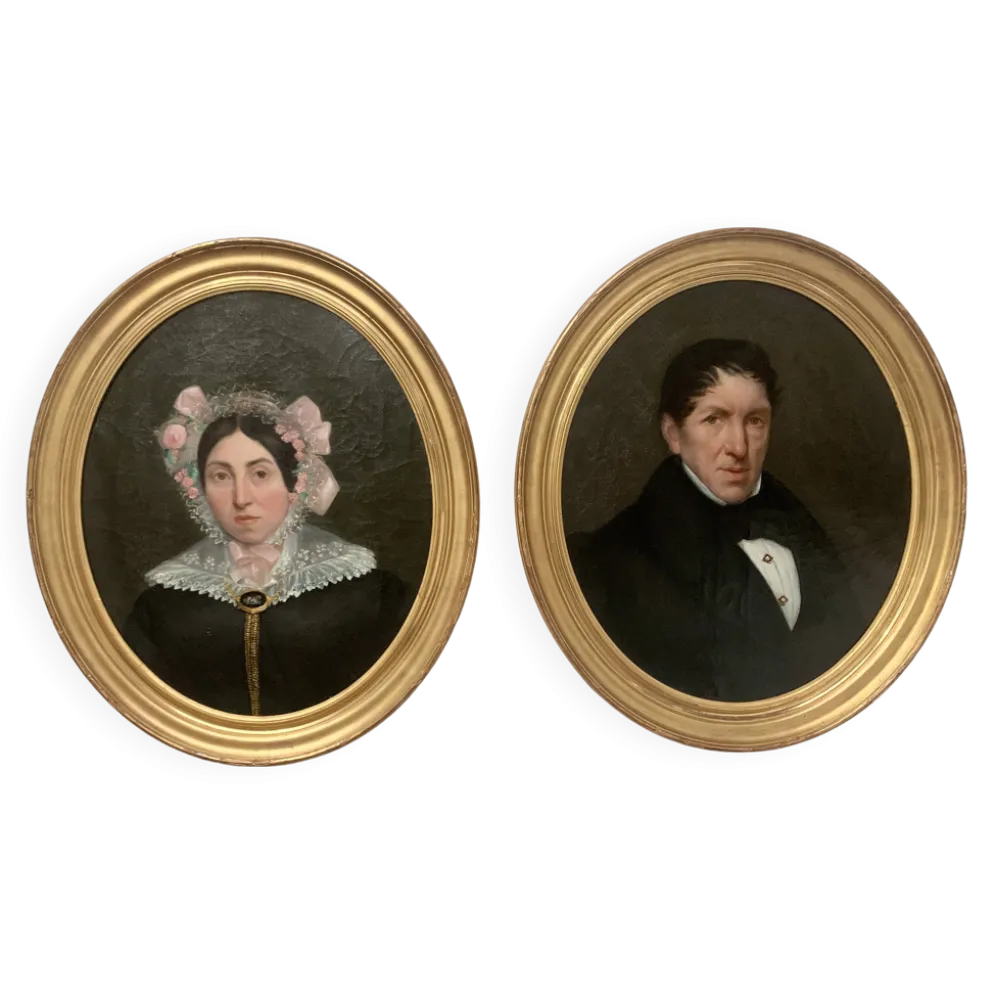 Huile sur toile Paire de portrait en cadre ovale doré XIX siècle