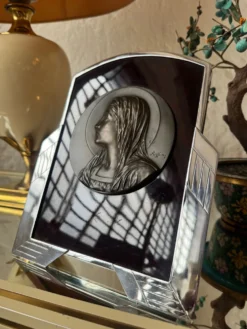Icône chrome, Bakelite et bronze Art Déco
