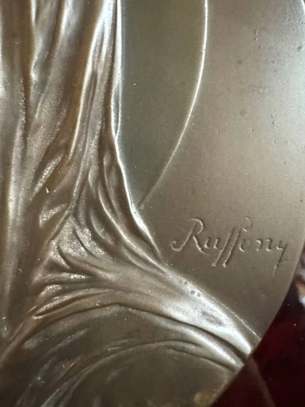 Icône chrome, Bakelite et bronze Art Déco
