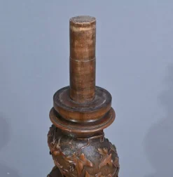 Importante Colonne Pivotante en Noyer massif – 1900