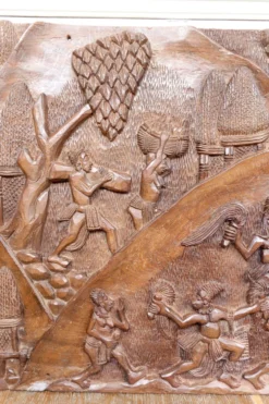 Important Panneau Monoxyle, Bas-Relief Bamoun, Cameroun, Circa 1960